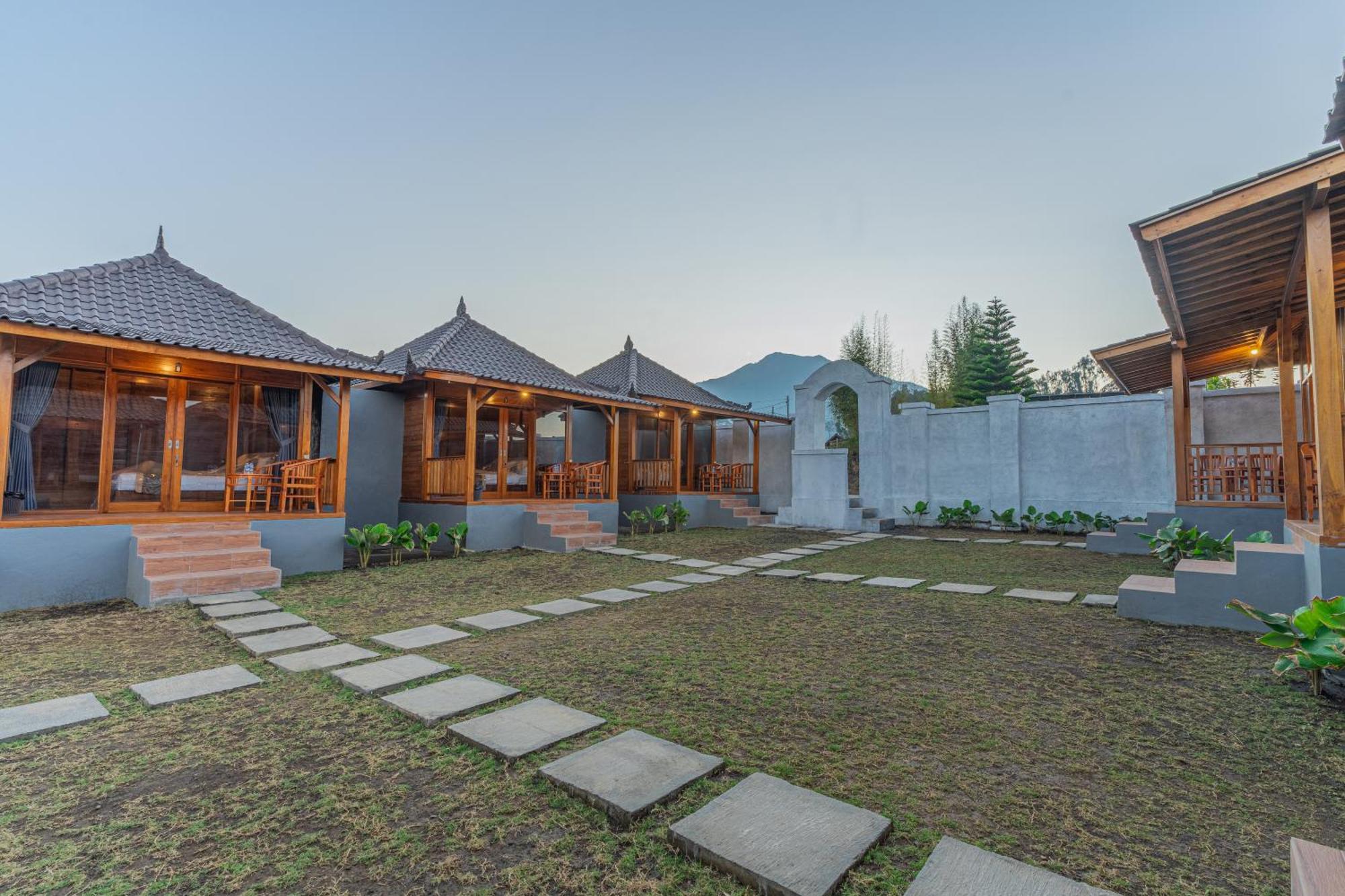 D Sila'S Tepi Danu Villas Kintamani & Natural Hot Spring Eksteriør billede