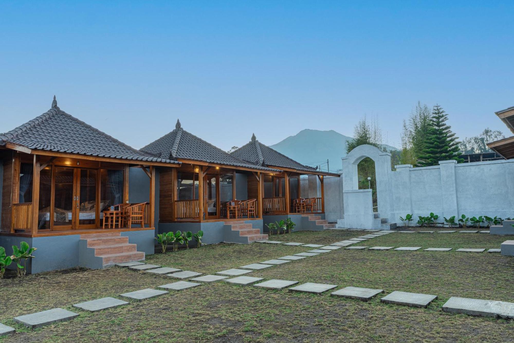 D Sila'S Tepi Danu Villas Kintamani & Natural Hot Spring Eksteriør billede